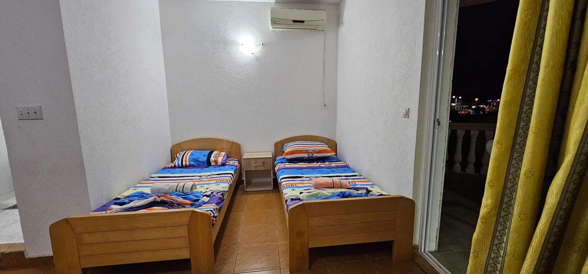 Kurt Apartaments Ulcinj Esterno foto