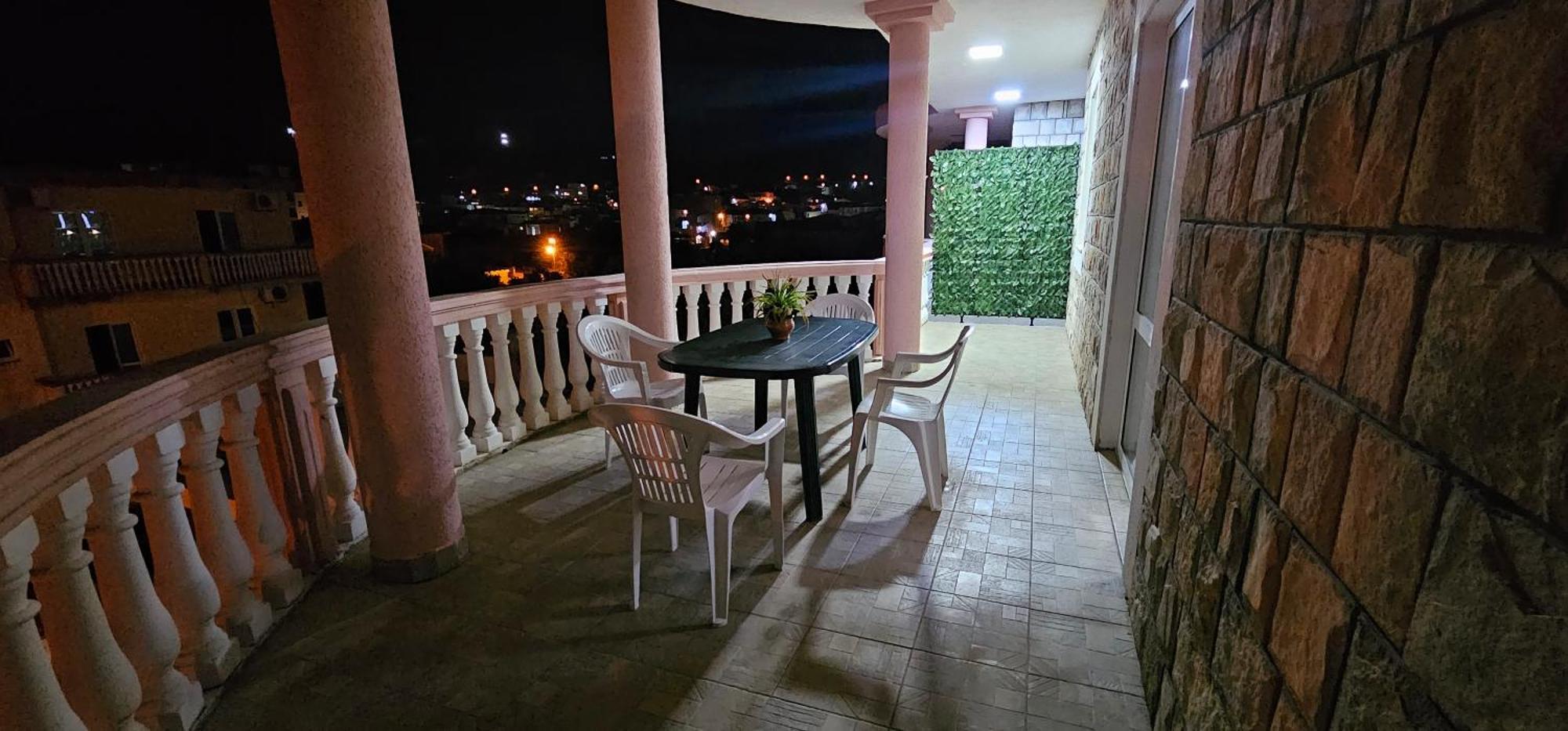 Kurt Apartaments Ulcinj Esterno foto